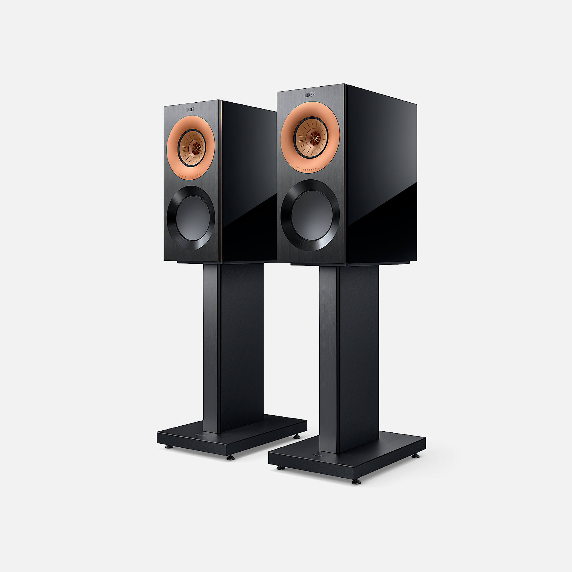 Jalusta/Hyllykaiuttimet