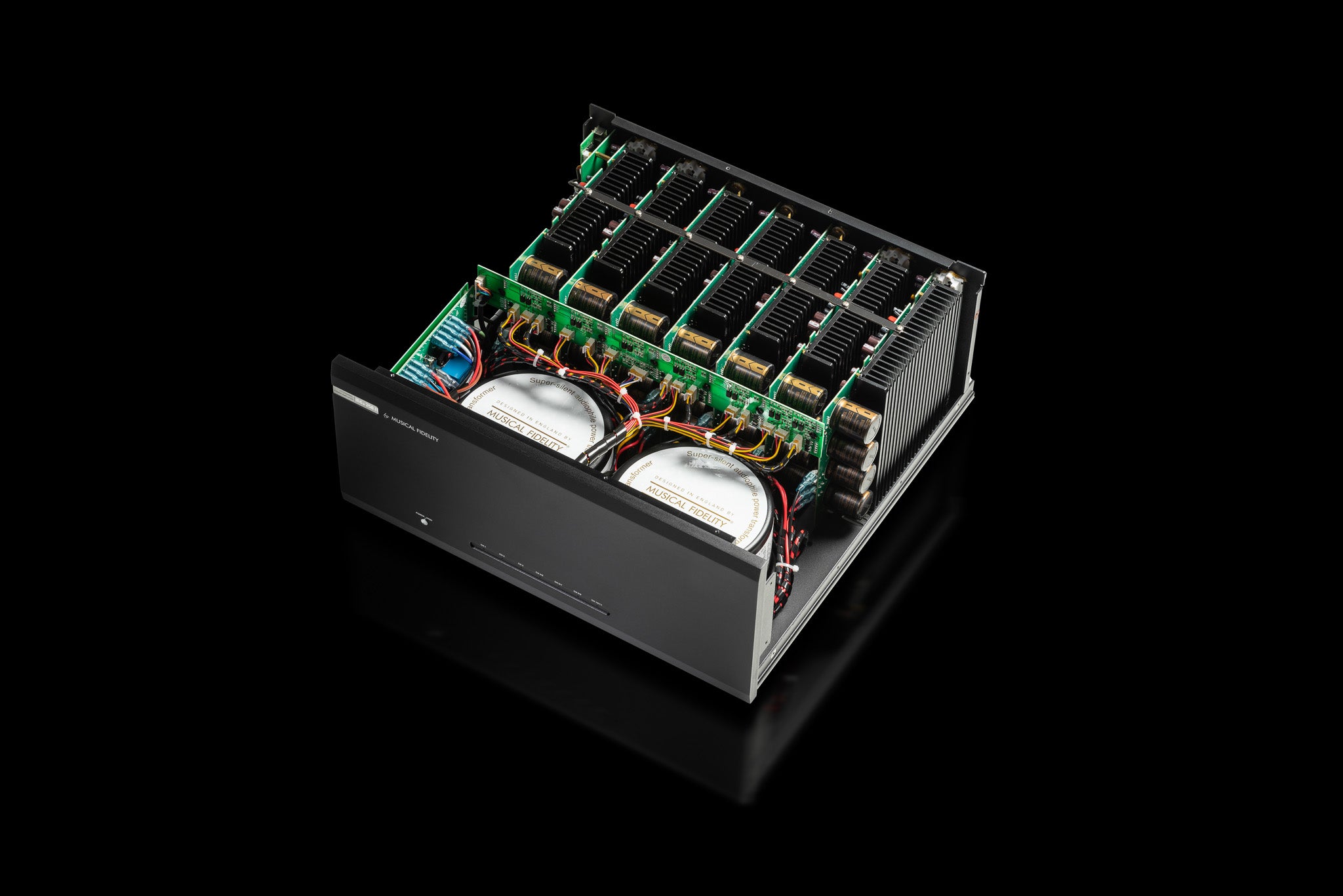 Musical Fidelity M6x 250.11 päätevahvistin