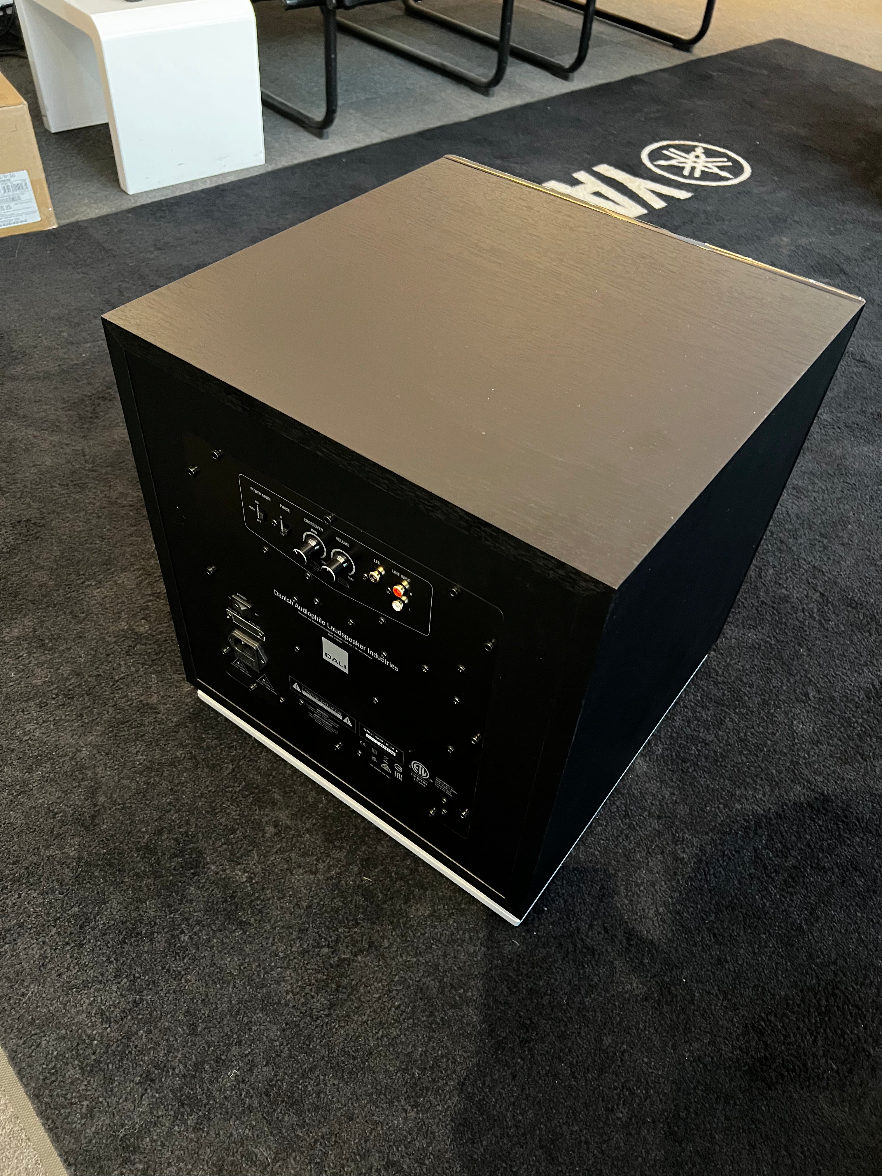 Dali SUB K-14 F subwoofer, vaihtolaite