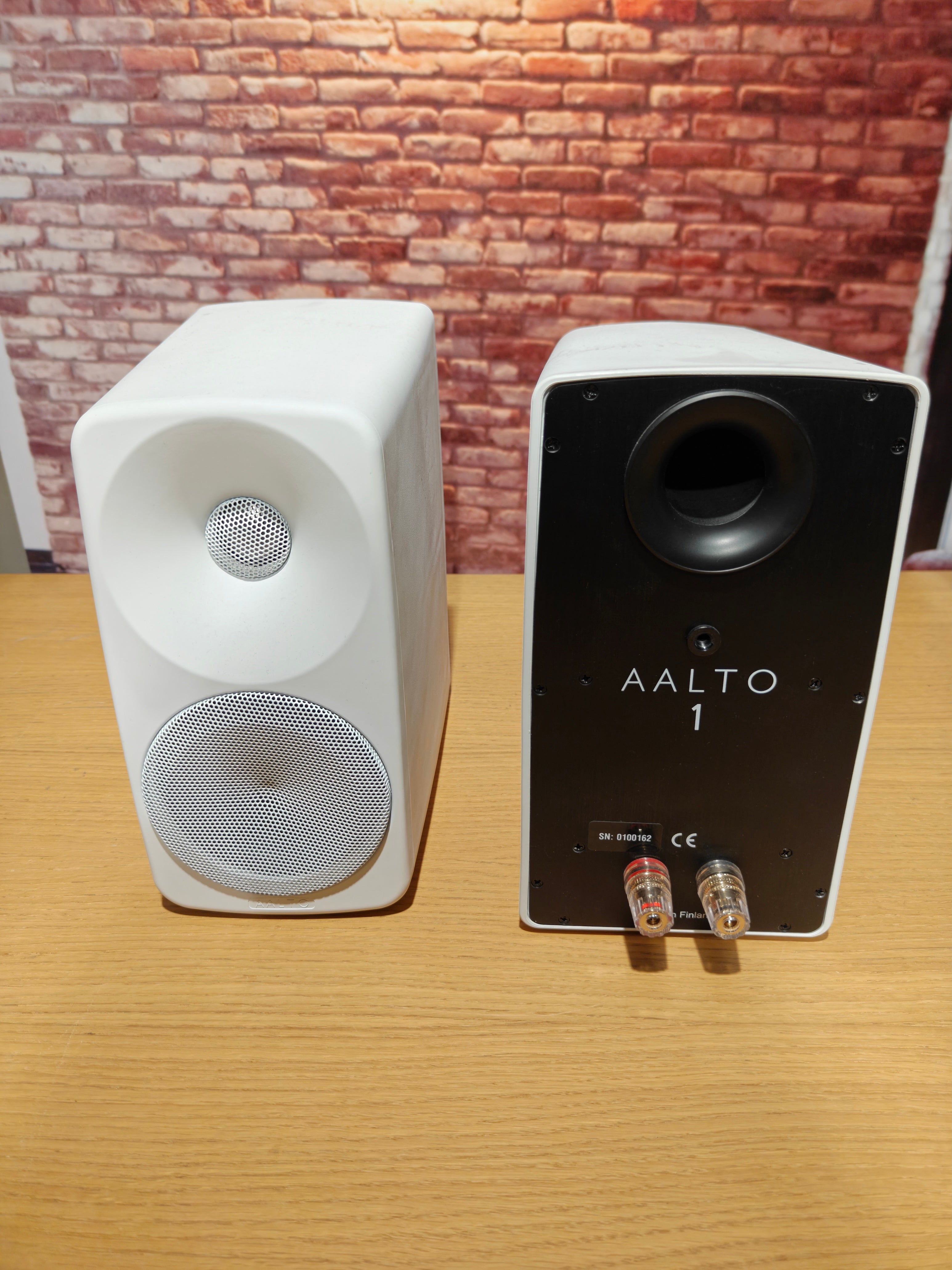 Aalto 1 Evo Pair of pedestal speakers