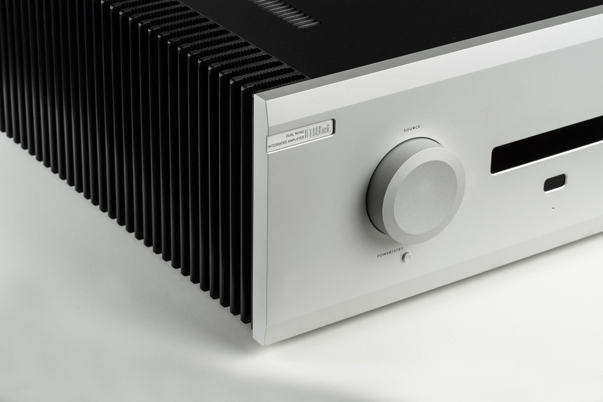 Musical Fidelity M8xi amplifier
