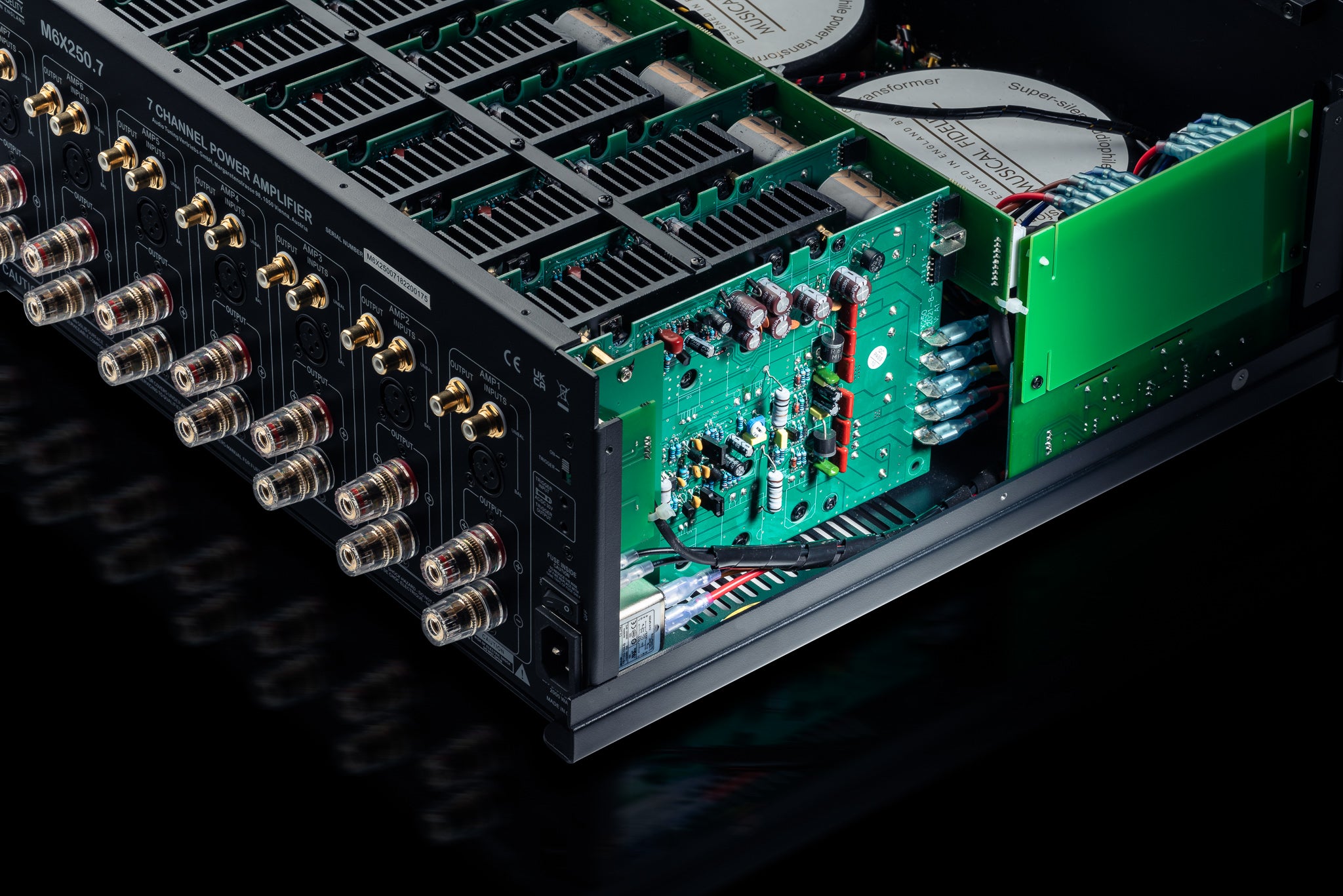 Musical Fidelity M6x 250.7 power amplifier