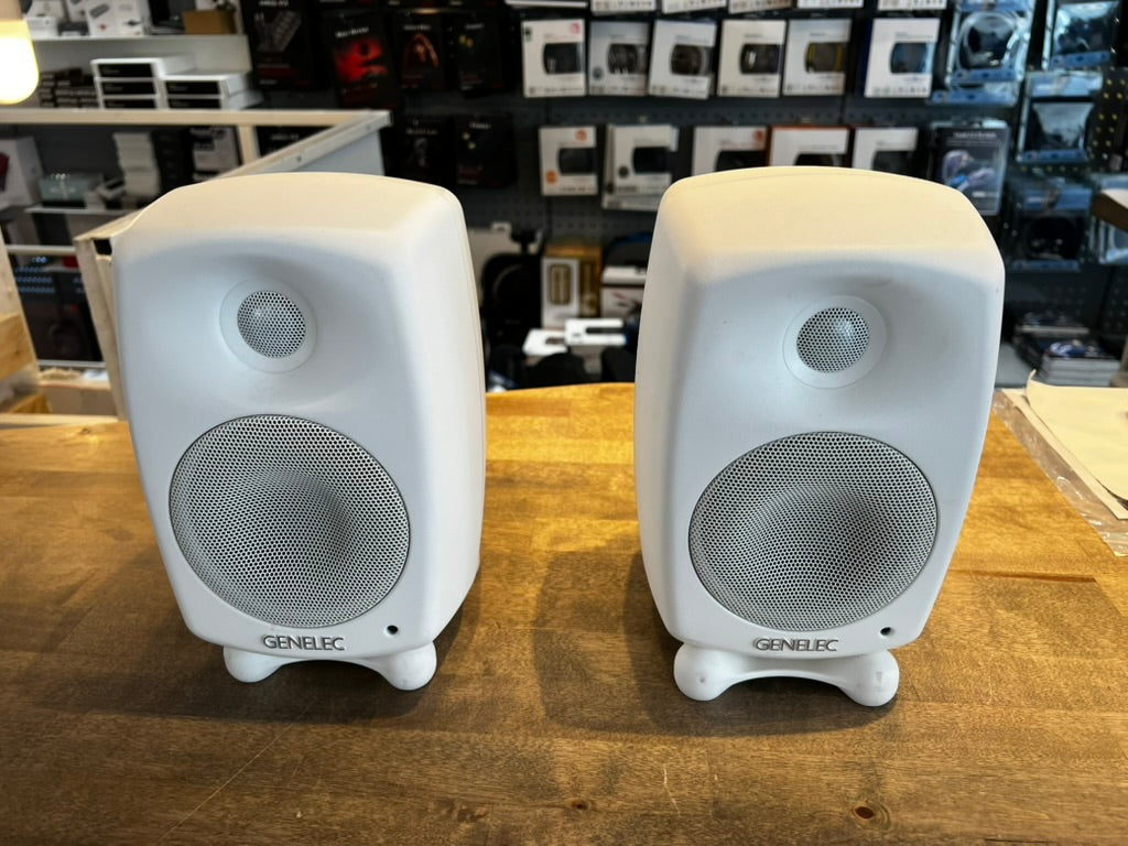 Genelec 4020C asennuskaiutinpari, myyntitili