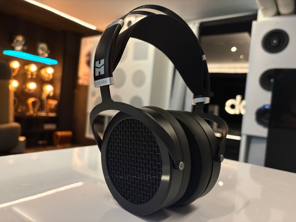Hifiman SUNDARA Stealth sankakuulokkeet, vaihtolaite. Helsinki