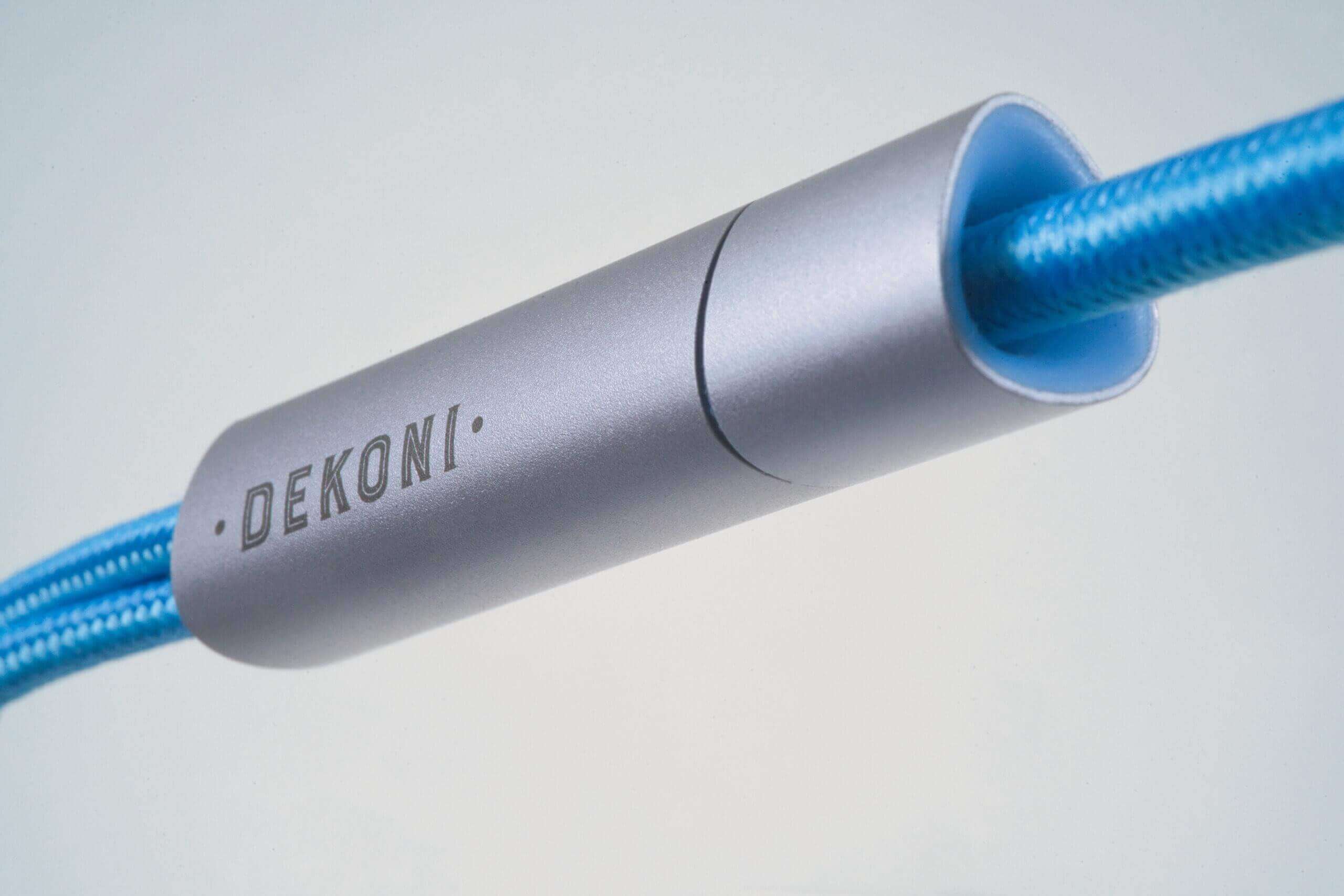 Dekoni Audio MCS Presplit Balansoitu 4-Pin XLR Nylon Woven kuulokekaapeli