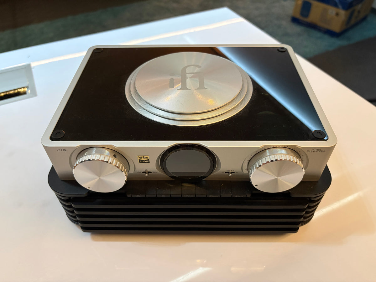 iFi iCan Phantom headphone amplifier