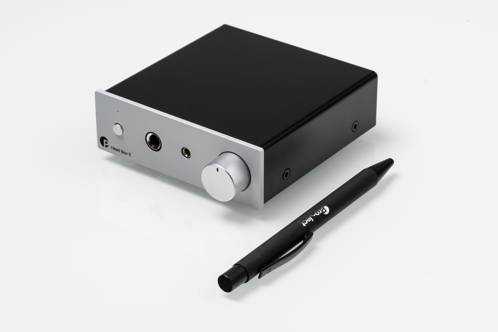 Pro-Ject Head Box E headphone amplifier