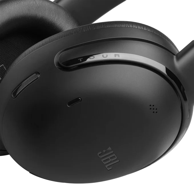JBL Tour One M3 langattomat vastamelukuulokkeet