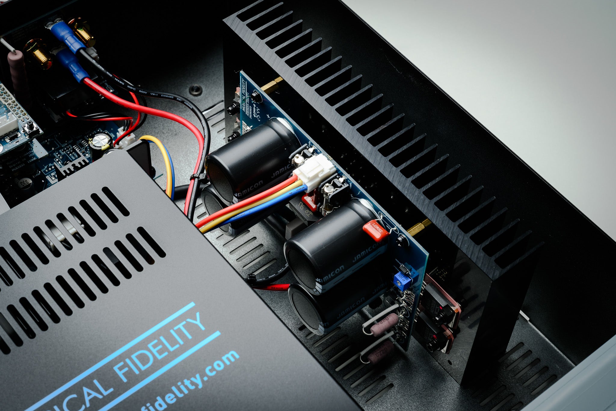 Musical Fidelity M5xi integroitu vahvistin