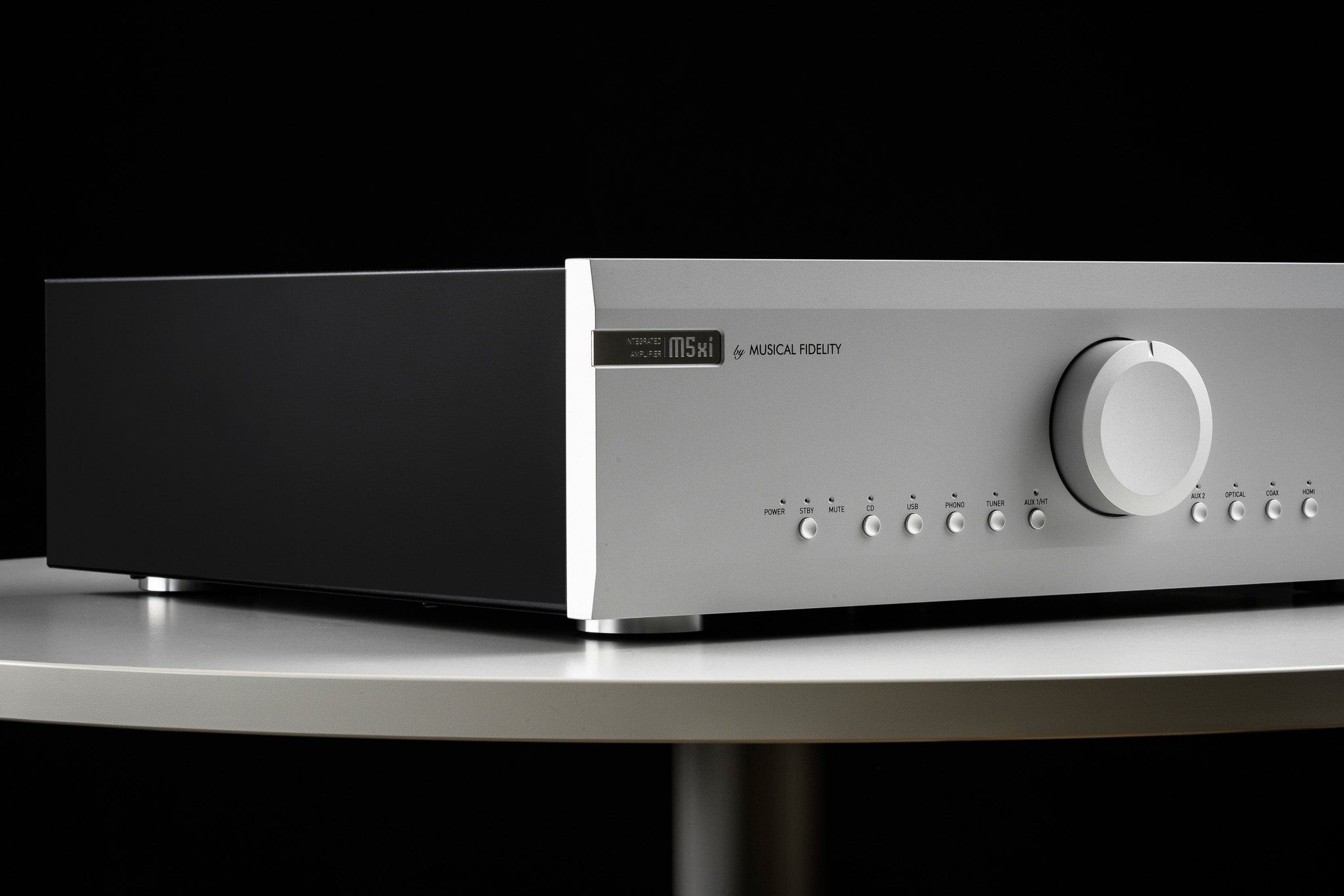 Musical Fidelity M5xi integroitu vahvistin