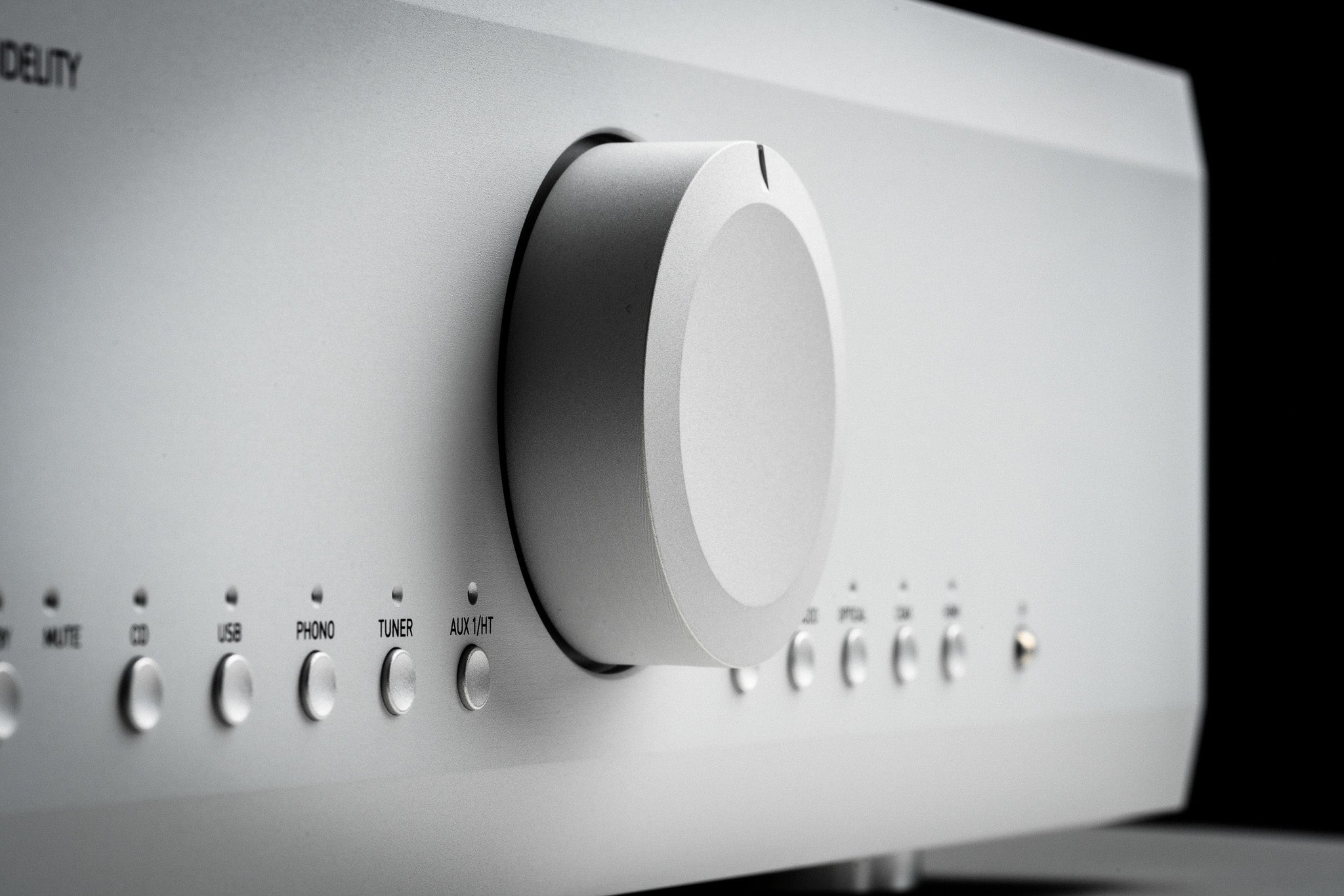 Musical Fidelity M6xi integroitu vahvistin