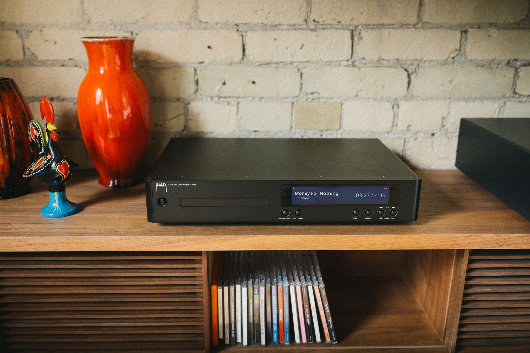 NAD C589 CD-soitin