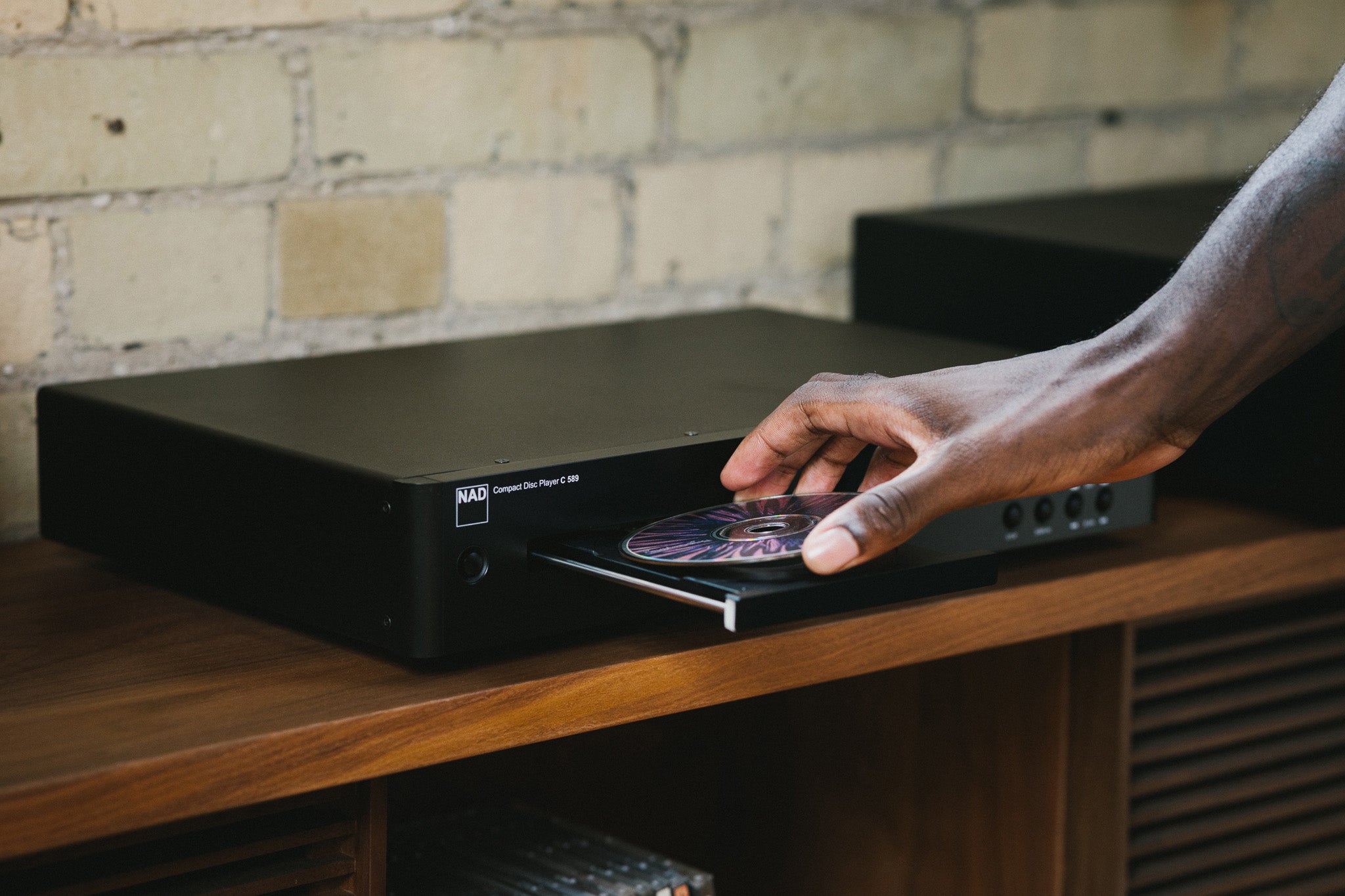 NAD C589 CD-soitin