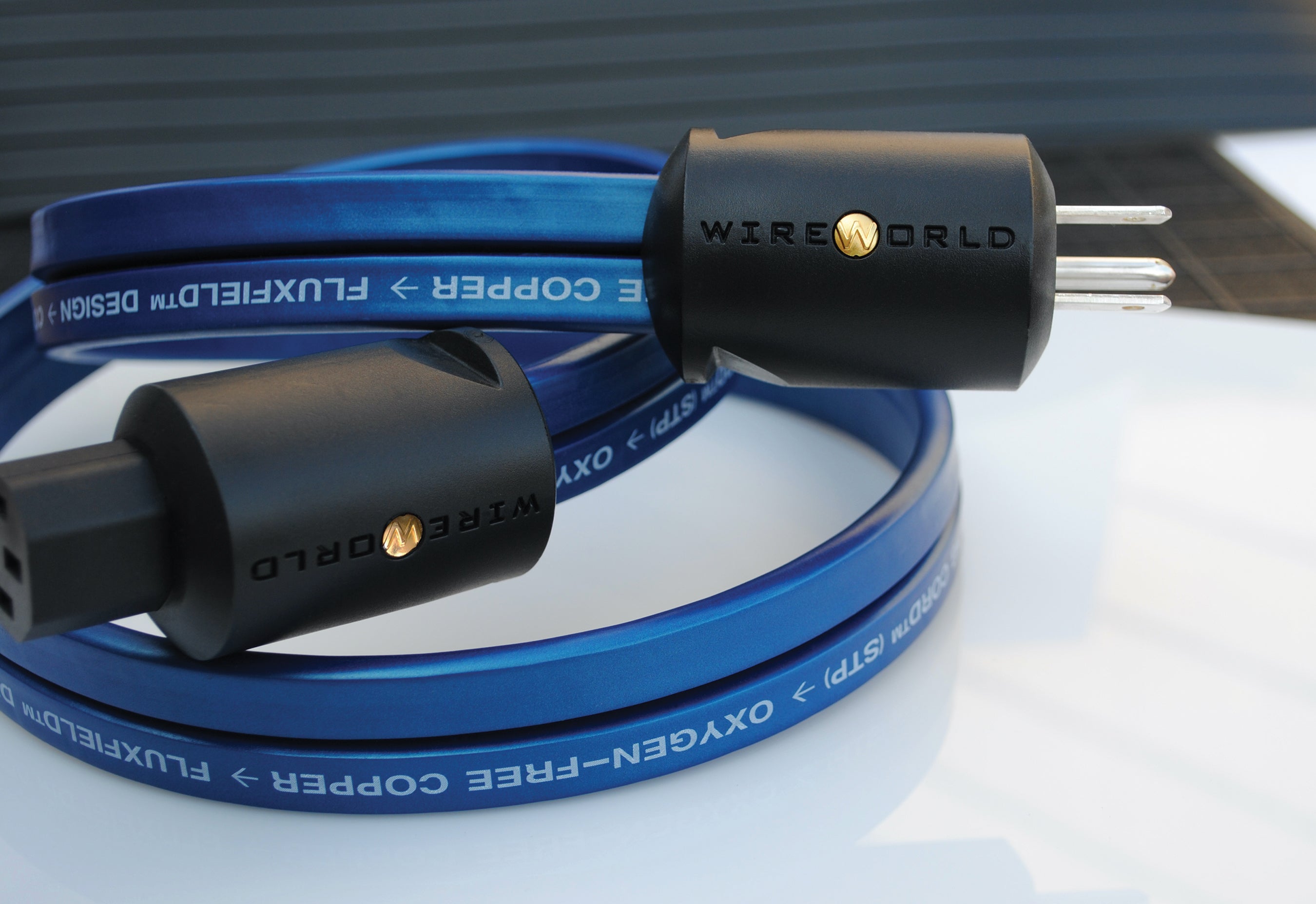 WireWorld Stratus 10 power cable