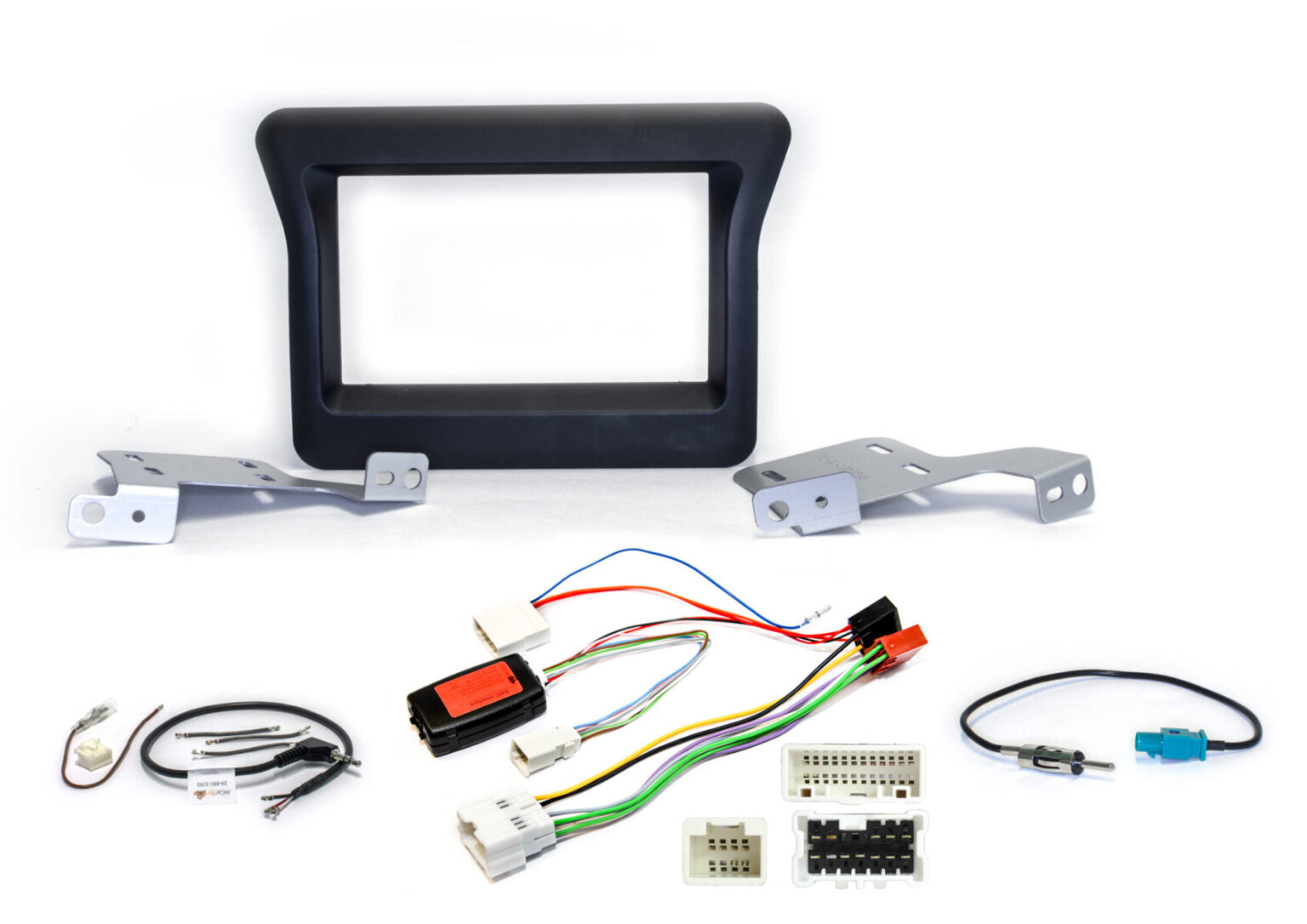 MASTER 2010 – 2020 (Navigointi) 2-DIN soittimen asennuskitti