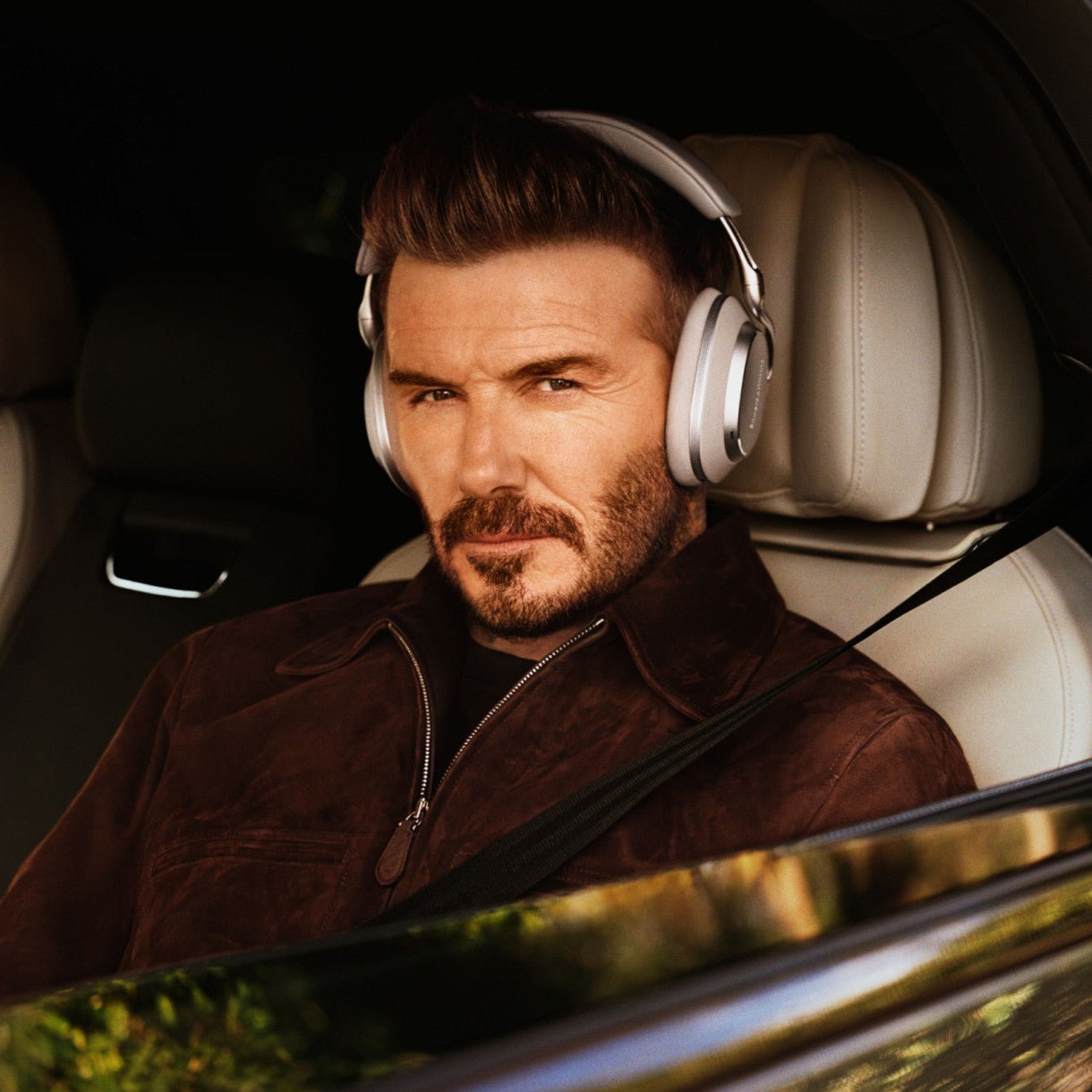 Bowers & Wilkins PX8 S2 vastamelukuulokkeet - Audiokauppa.fi