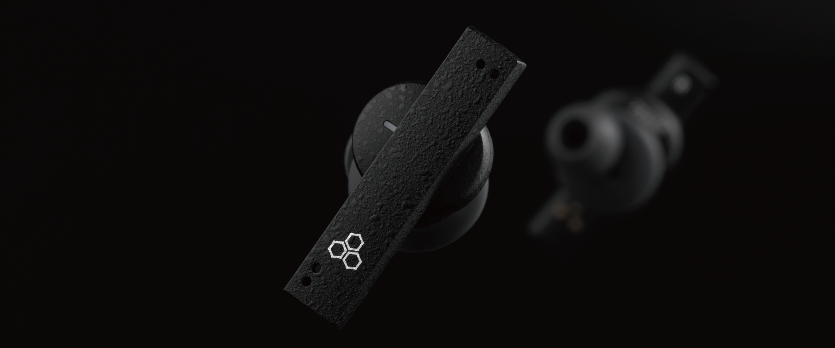 Final ZE8000 wireless earbuds