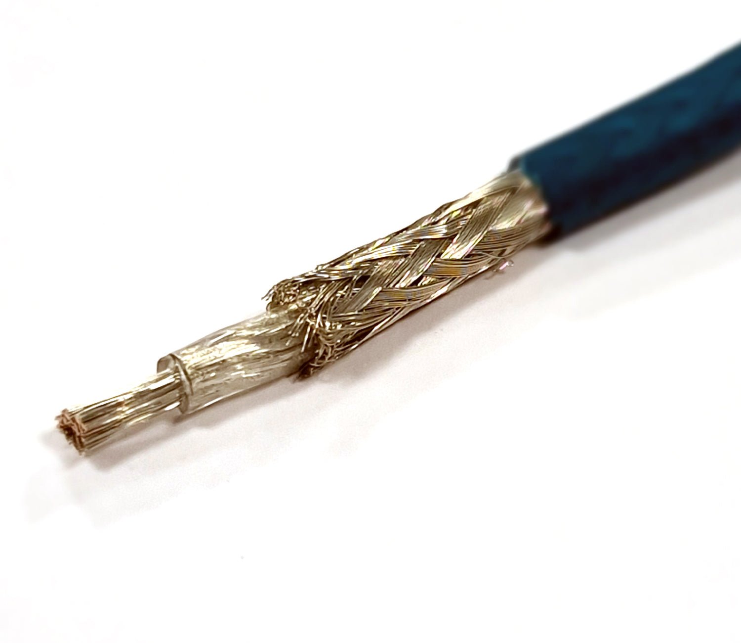 FOUR Connect 4 - 800341 STAGE 3 2,5mm2 SC - TOFC Speaker cable - Audiokauppa.fi