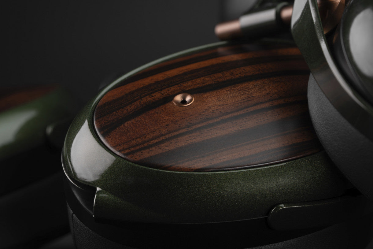 Meze Audio Strada suljetut sankakuulokkeet