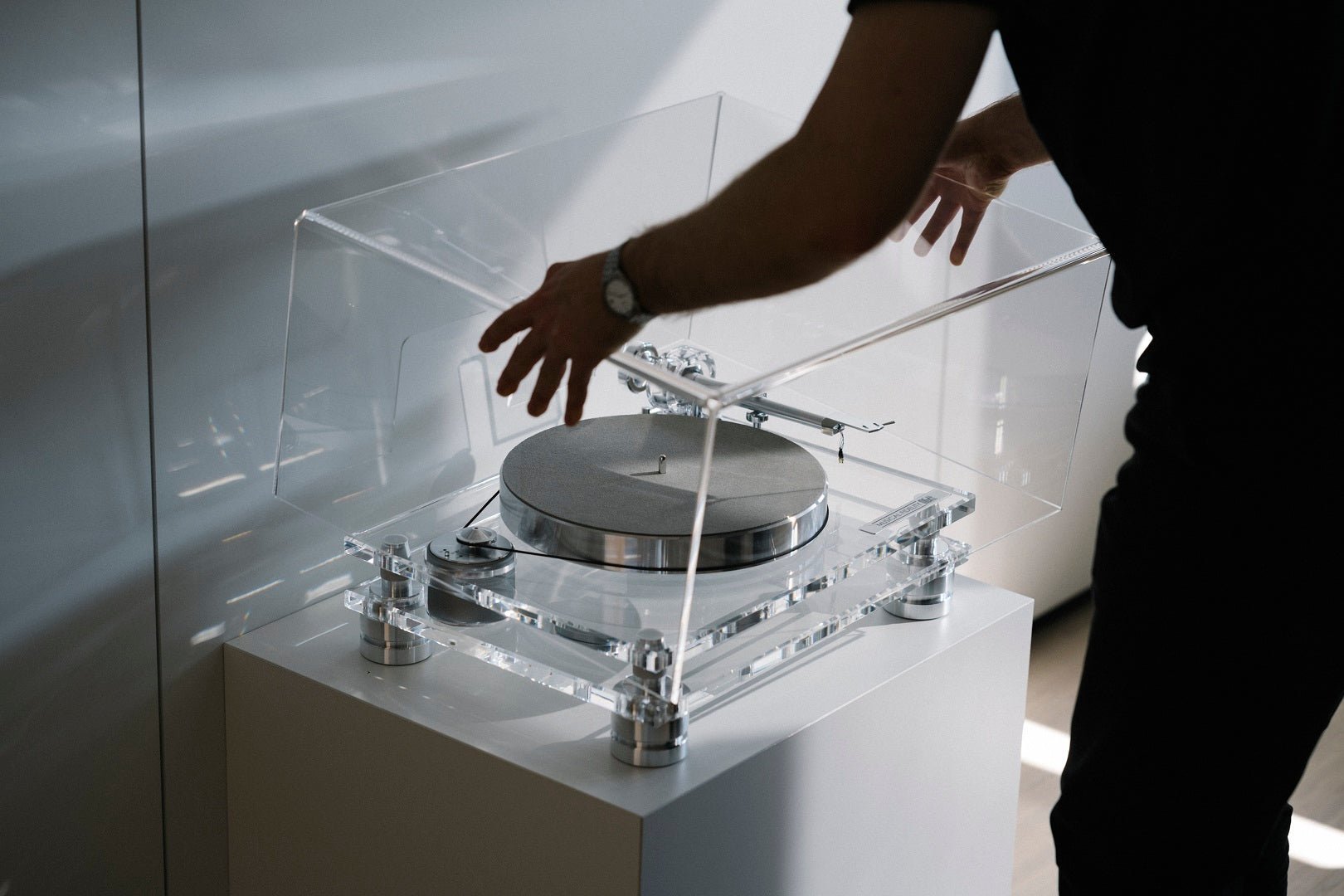 Musical Fidelity M6X TT levysoitin, ilman äänirasiaa - Audiokauppa.fi