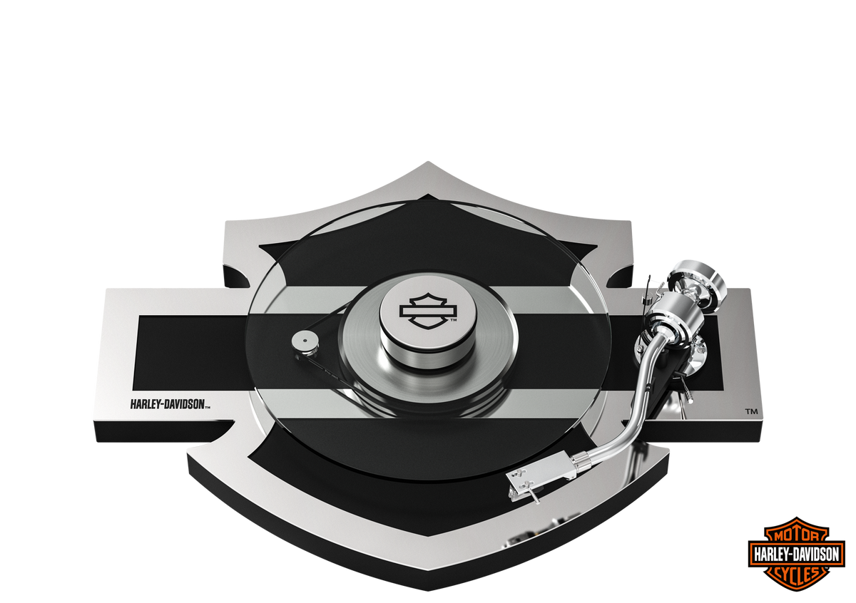 Pro-Ject Harley-Davidson levysoittimen lasilautanen ja Bar & Shield -runko