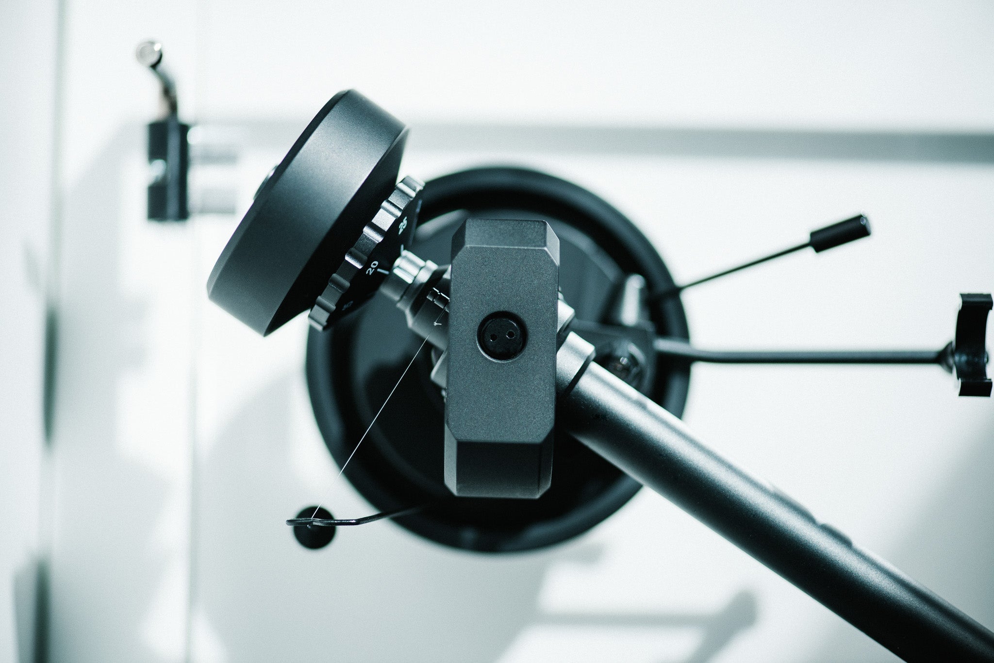 Pro - Ject XA B levysoitin Pick It PRO Balanced äänirasialla - Audiokauppa.fi