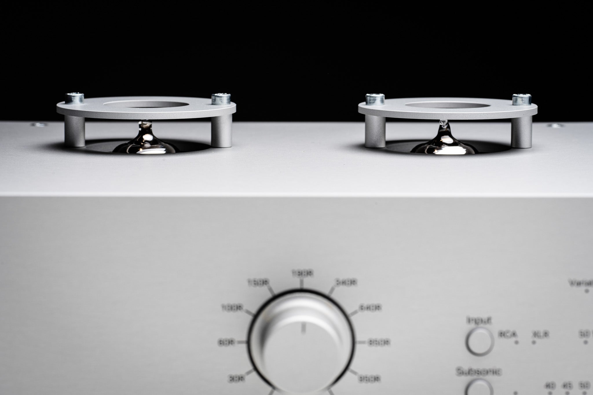 Pro-Ject Tube Box DS3 B balanced turntable preamplifier