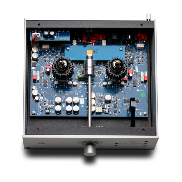 Pro-Ject Tube Box DS3 B balanced turntable preamplifier