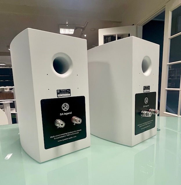 System Audio Legend 5.2 jalustakaiutinpari, vaihtokaiuttimet, valkoinen, sijainti Hyvinkää - Audiokauppa.fi