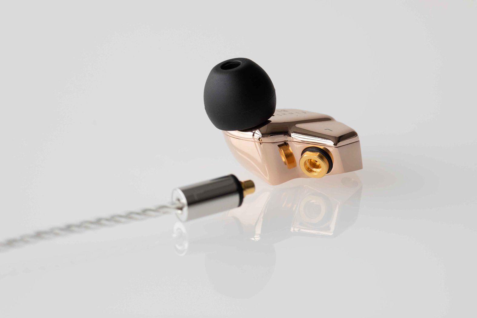 Final B1 In-Ear-kuulokkeet