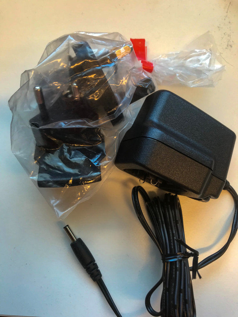 Pro-Ject BOX virtalähde 9V / 300 mA