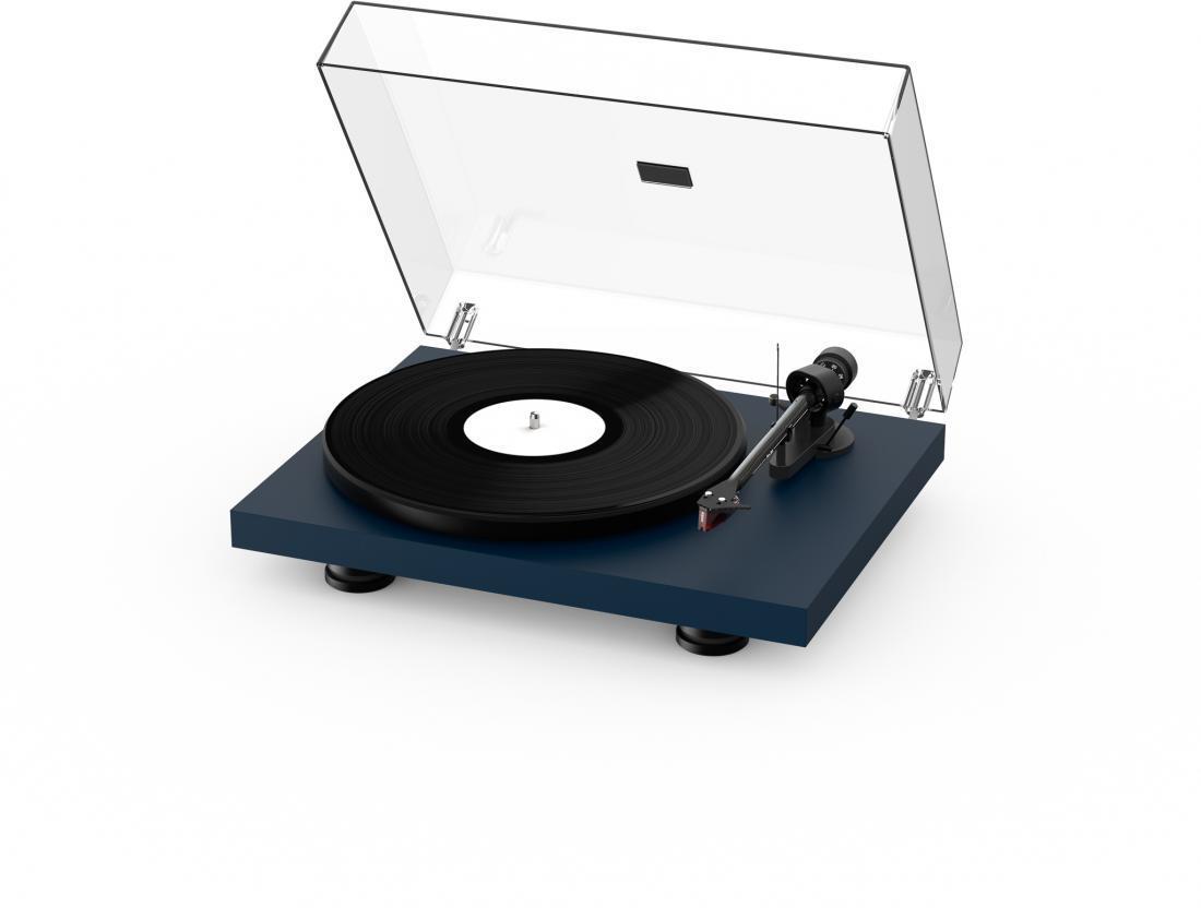 Pro-Ject Debut Carbon EVO turntable