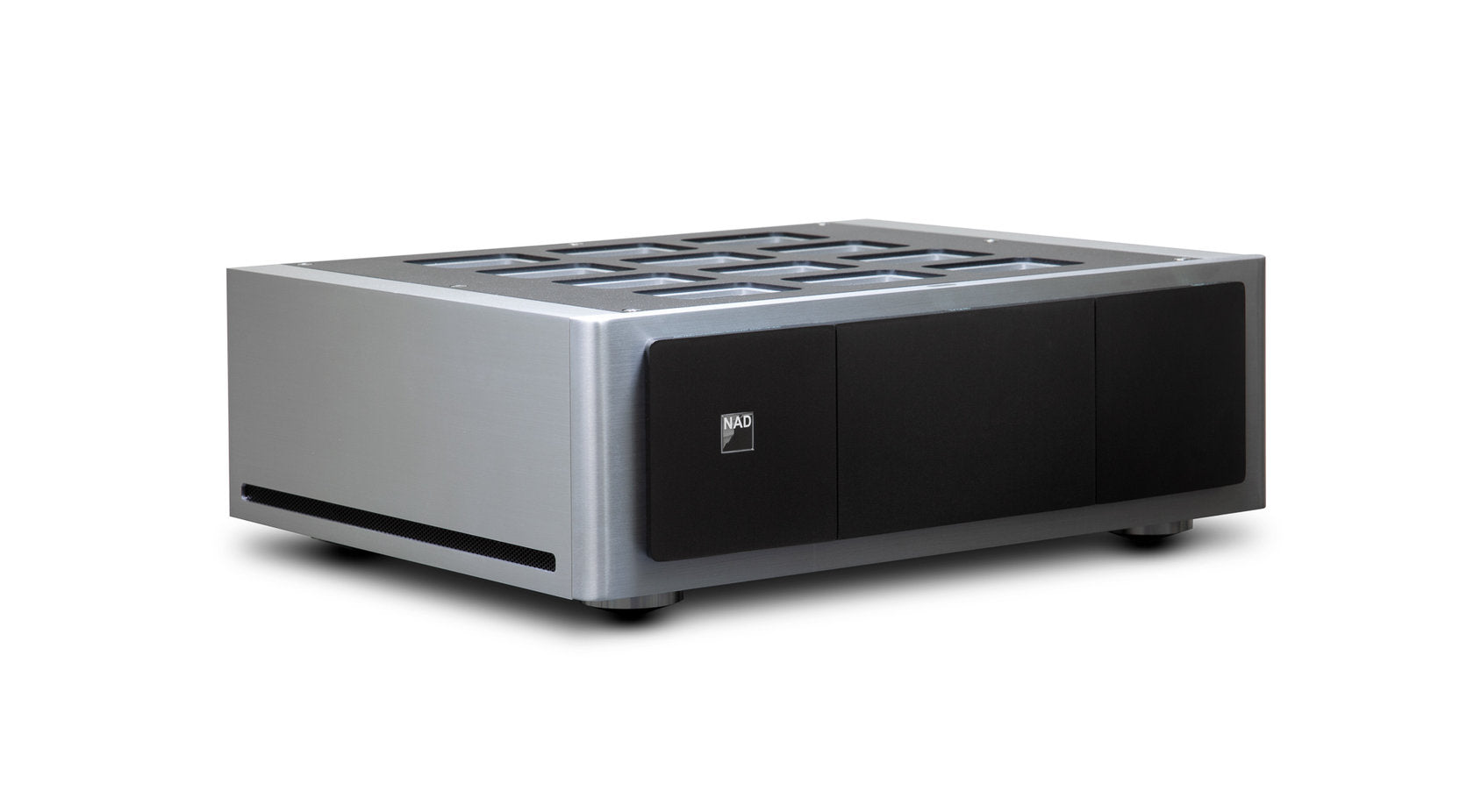 NAD M28 7-kanavainen päätevahvistin