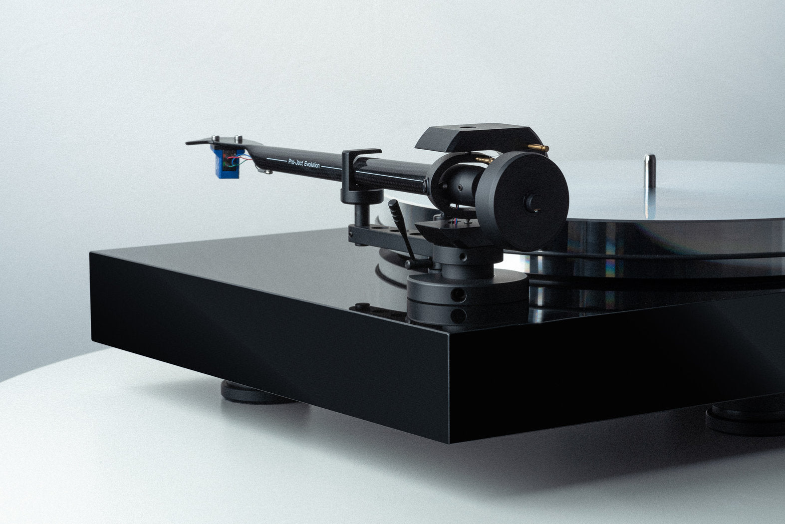 Pro-Ject X8 Evolution Superpack turntable