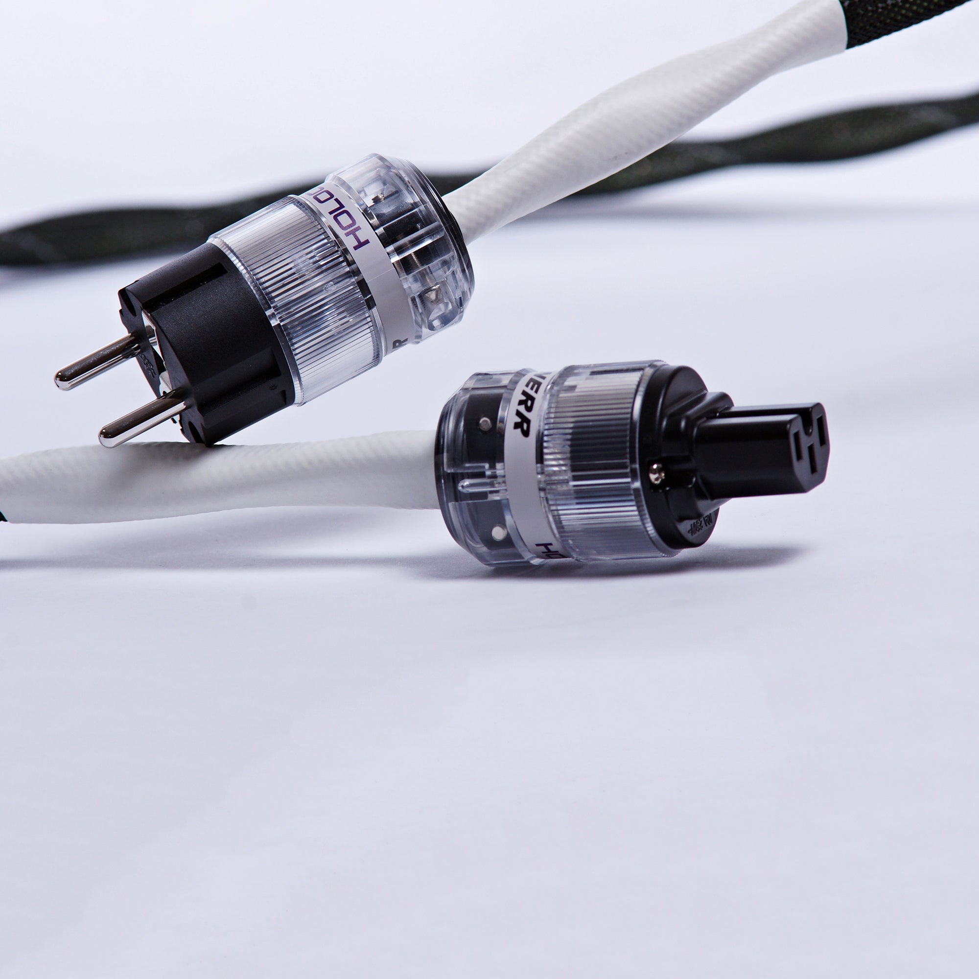 ENERR Holograph Hybrid virtakaapeli.