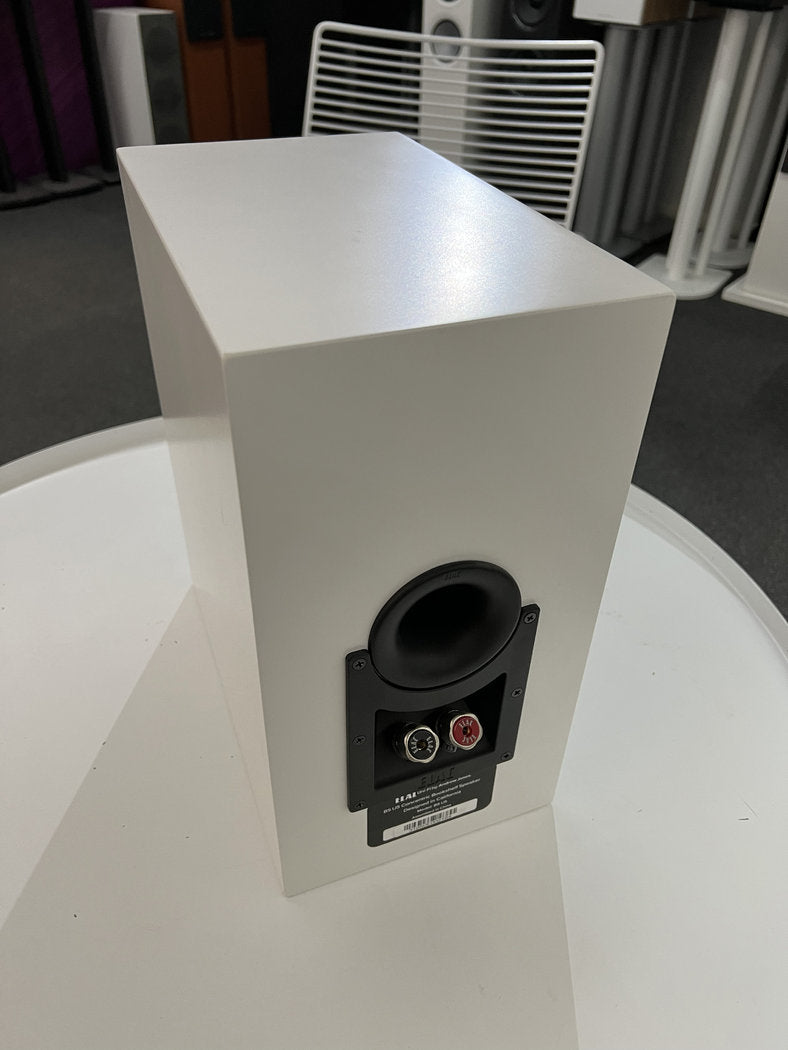 Elac BS U5 myymälädemo, 1 kpl