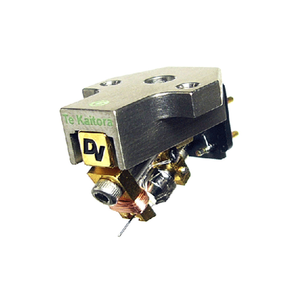 Dynavector Te Kaitora Rua äänirasia.