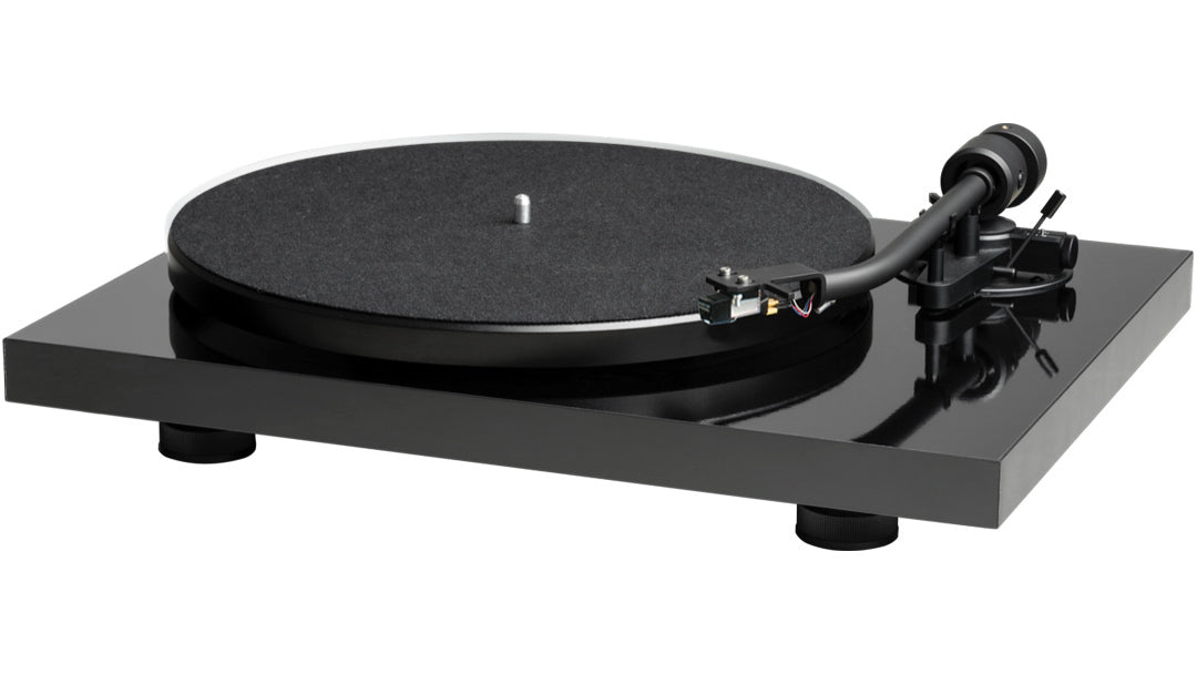 Music Hall mmf-Mark 1 turntable