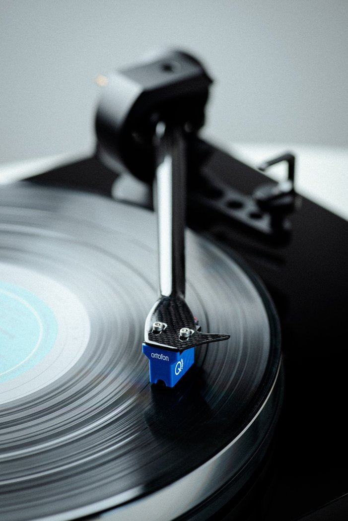 Pro - Ject X8 Evolution Superpack levysoitin - Audiokauppa.fi
