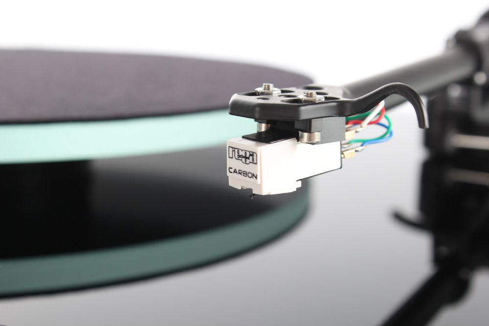 Rega Planar 2 levysoitin - Audiokauppa.fi