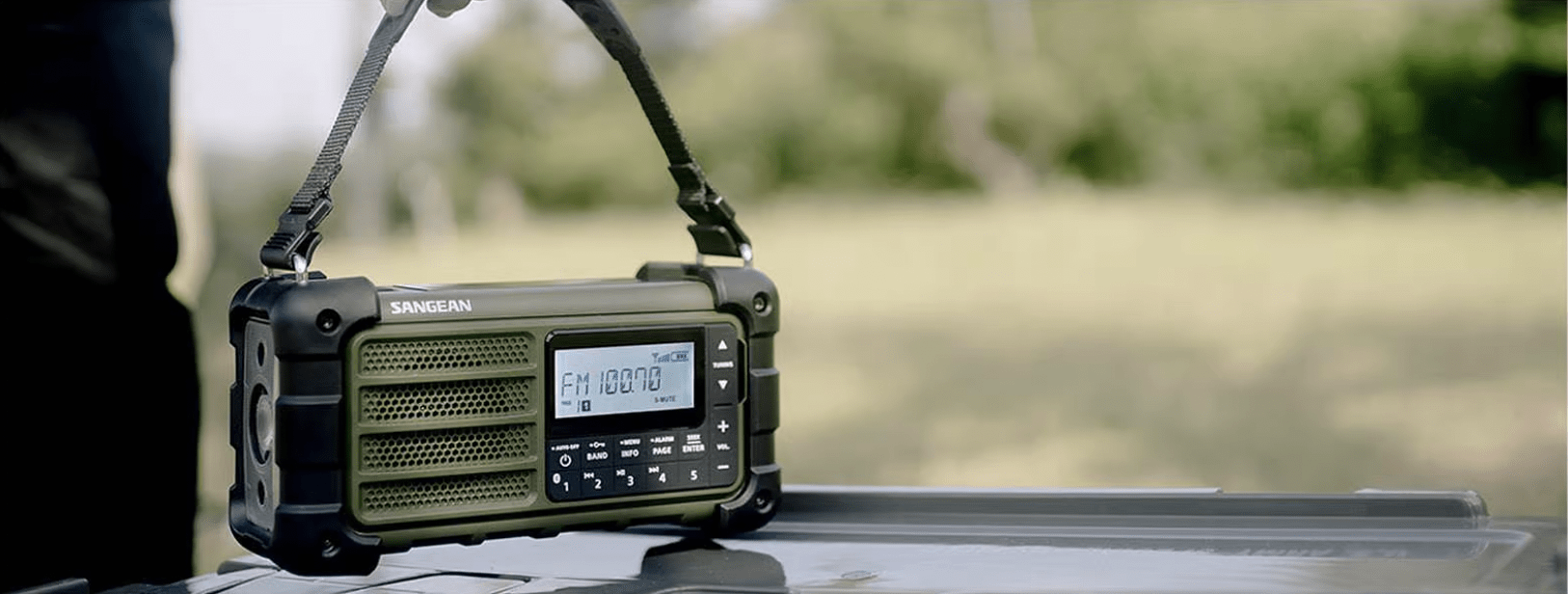 Sangean MMR - 99 kannettava FM - radio - Audiokauppa.fi