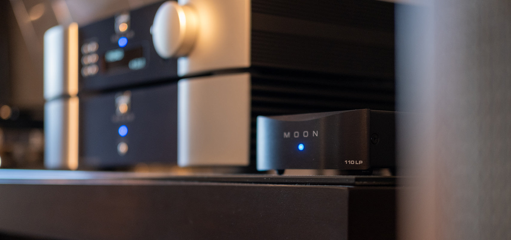 Simaudio MOON 110LP v2 levysoitinesivahvistin