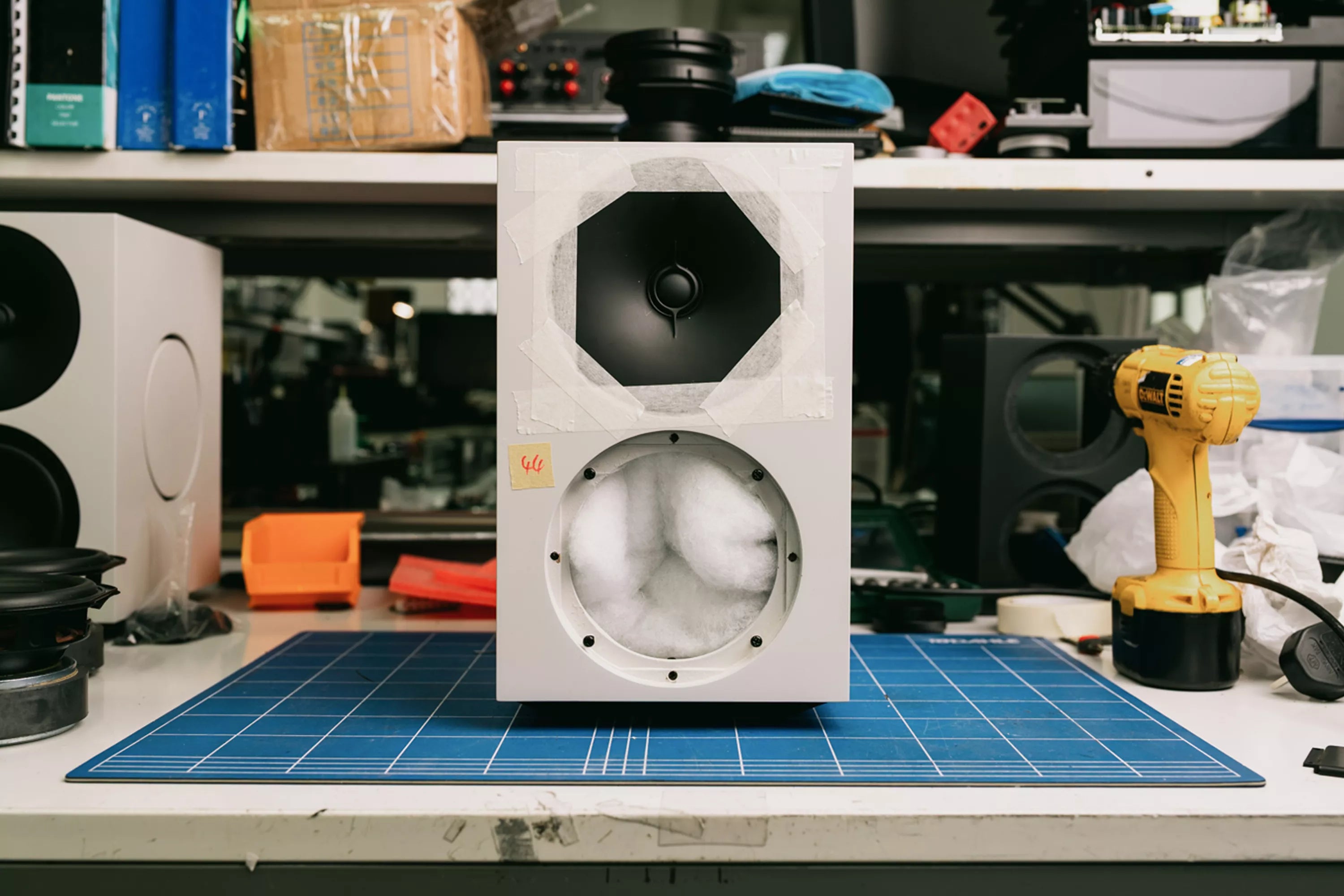 Cambridge Audio L/R X langaton aktiivikaiutinjärjestelmä