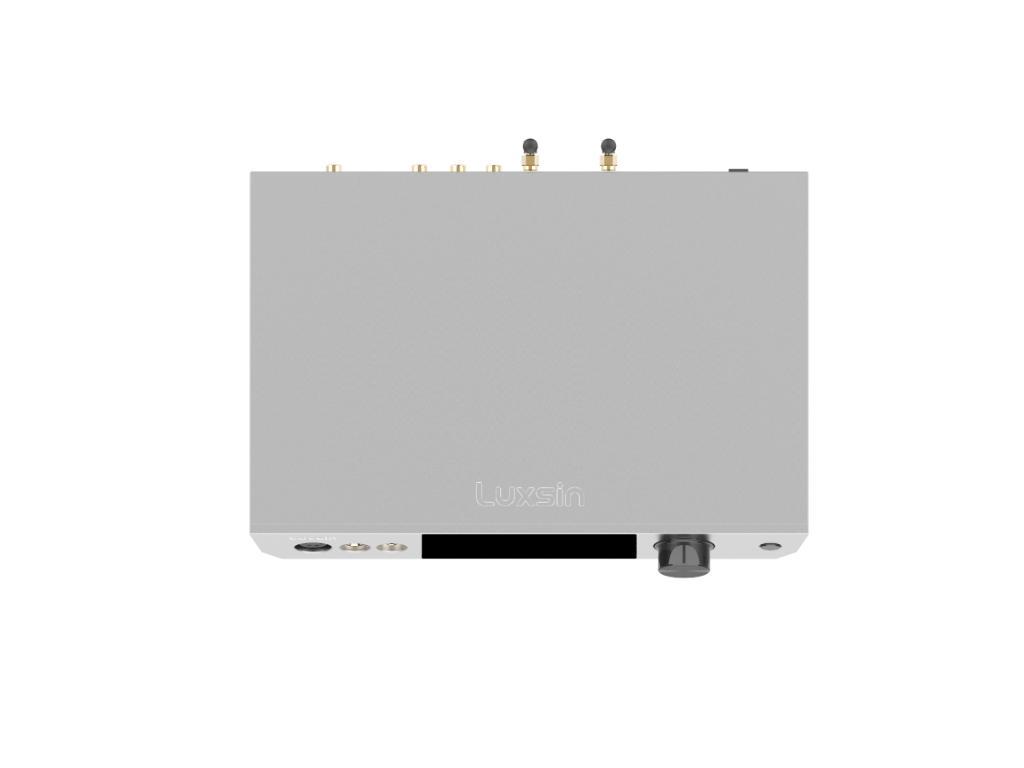 Luxsin X9 high-end DAC, headphone amplifier and preamp in one