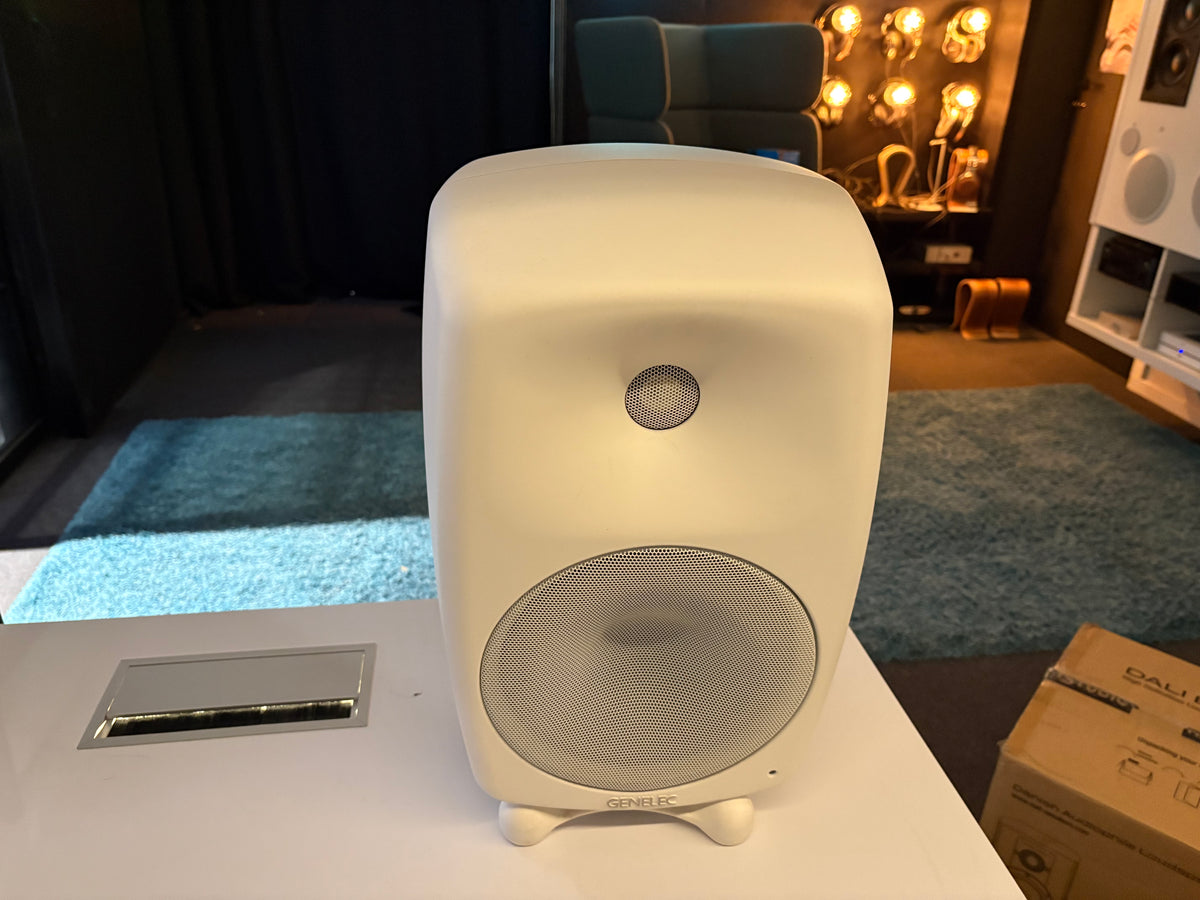 Genelec G Five aktiivikaiutin, vaihtolaite. Helsinki
