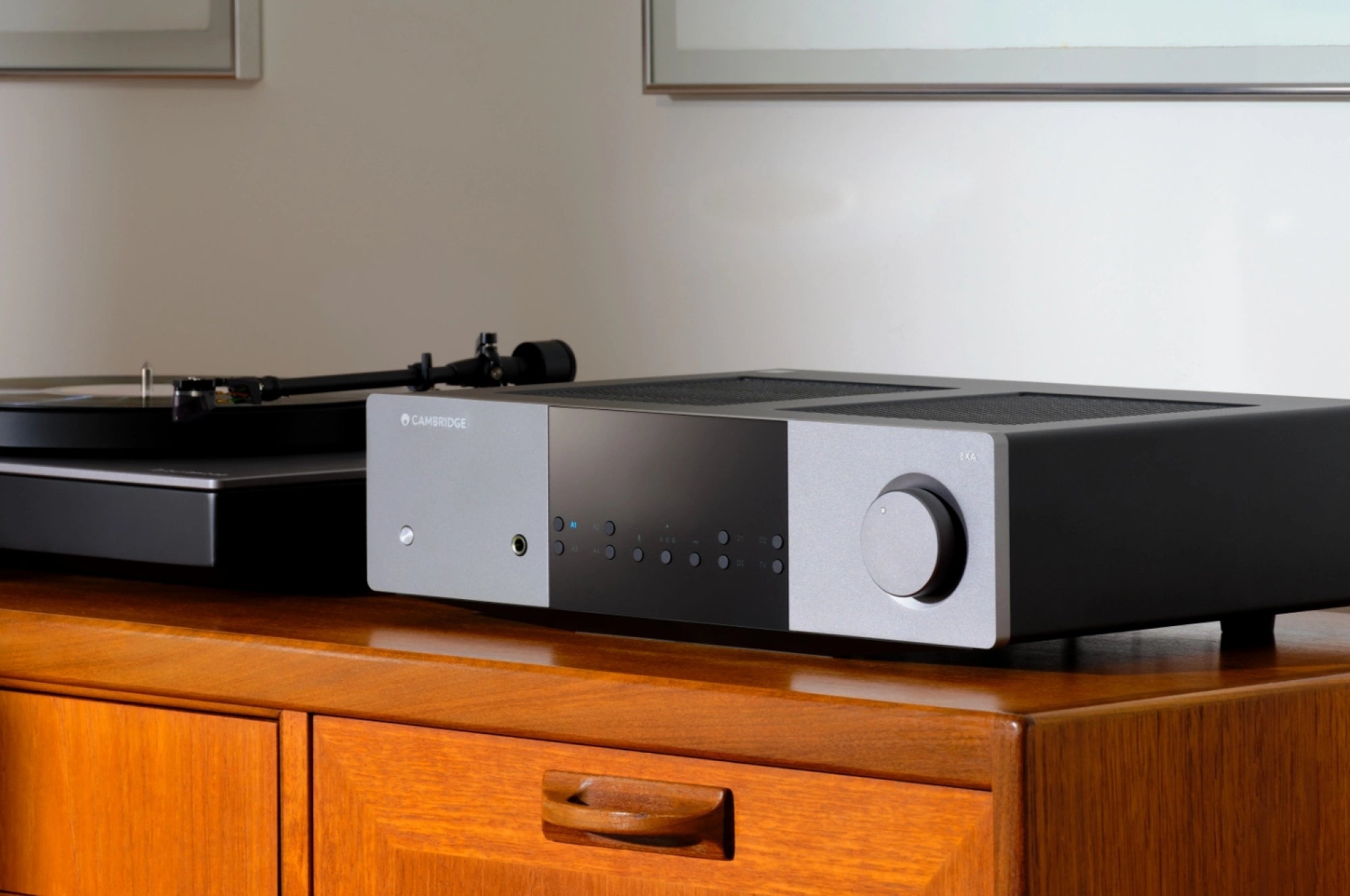 CAMBRIDGE AUDIO EXA100 stereovahvistin