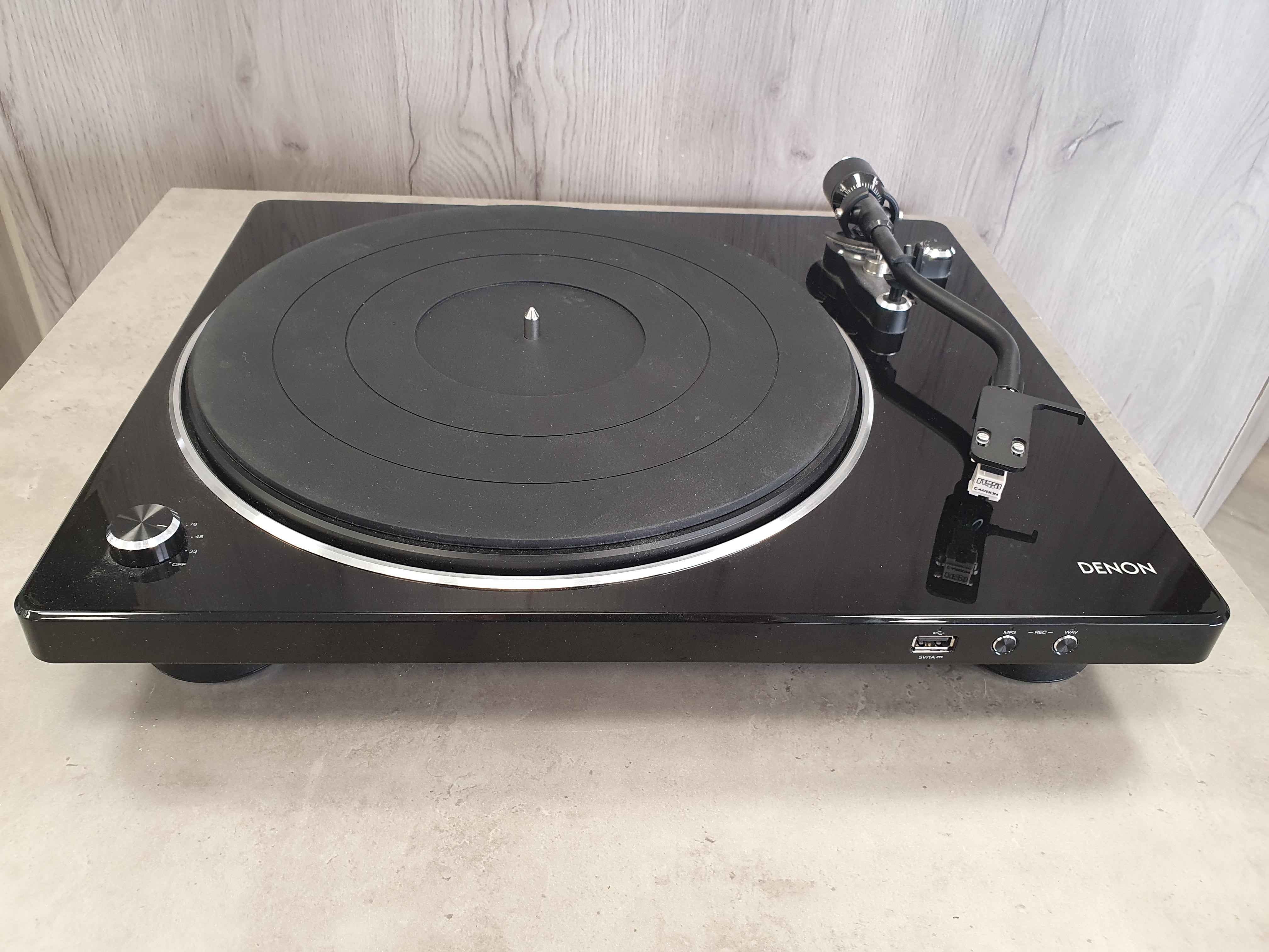Denon DB-450 USB Levysoitin Vaihtolaite