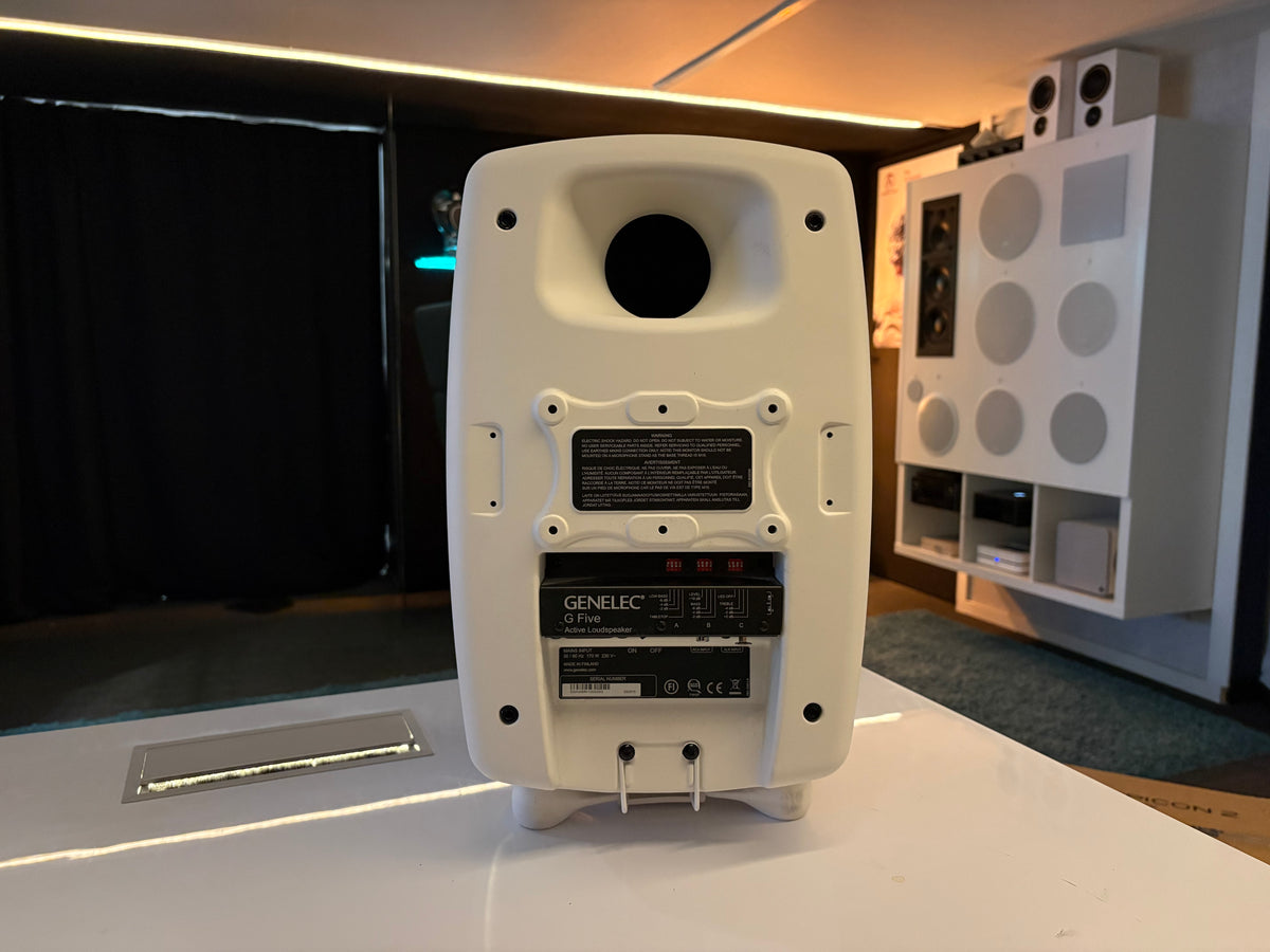 Genelec G Five aktiivikaiutin, vaihtolaite. Helsinki