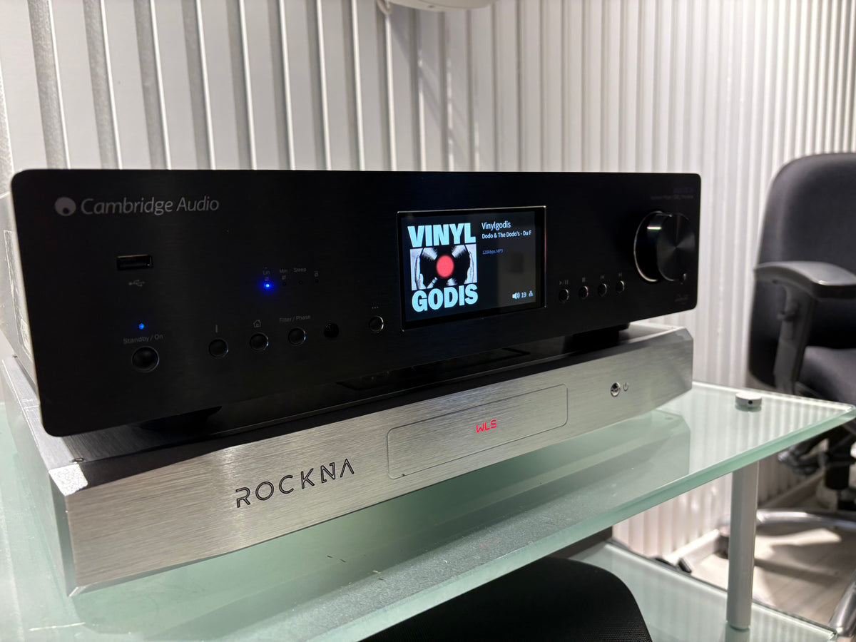 Cambridge Audio Azur 851N, vaihtolaite. Helsinki