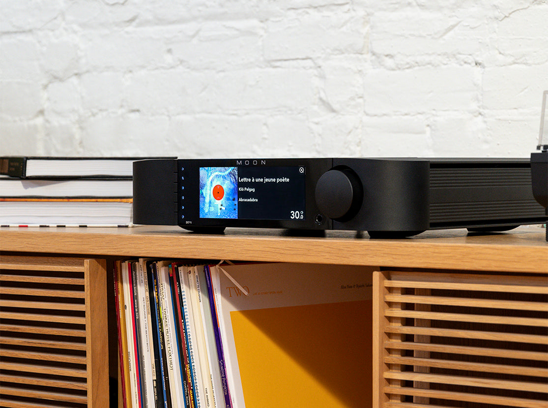 Simaudio MOON 371 network amplifier
